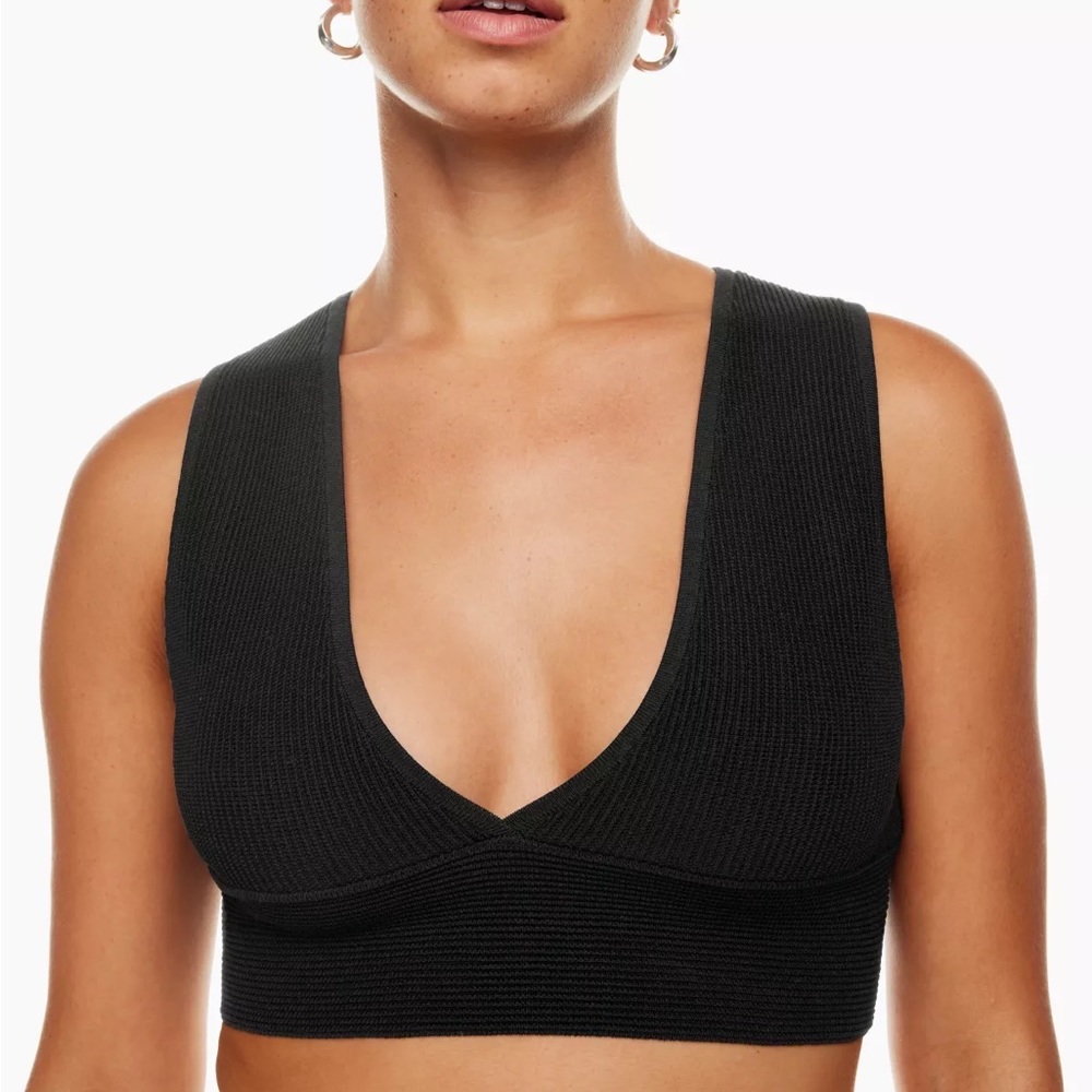 Aritzia Babaton Carlotta Top